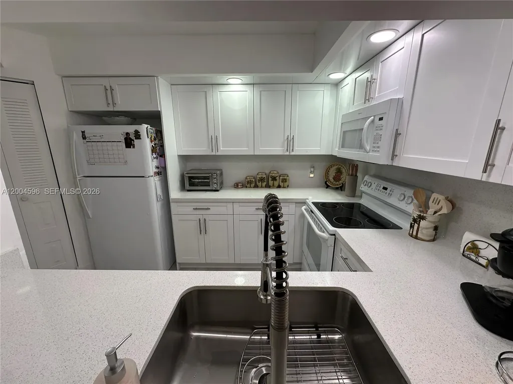 12650 SW 6th Street Pembroke Pines FL 33027