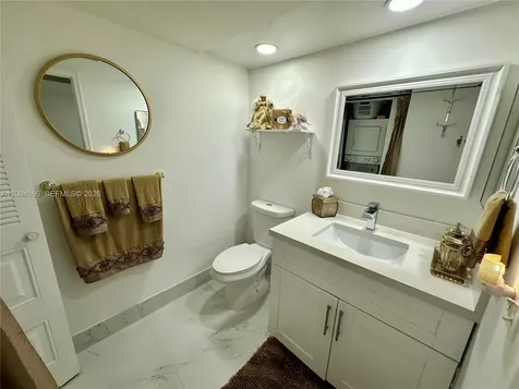 12650 SW 6th Street Pembroke Pines FL 33027