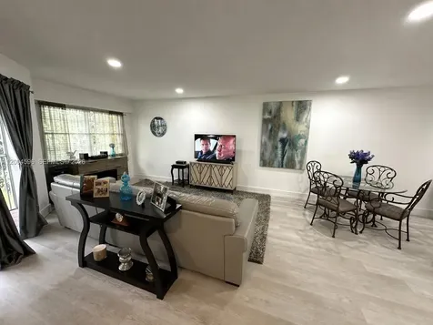 12650 SW 6th Street Pembroke Pines FL 33027