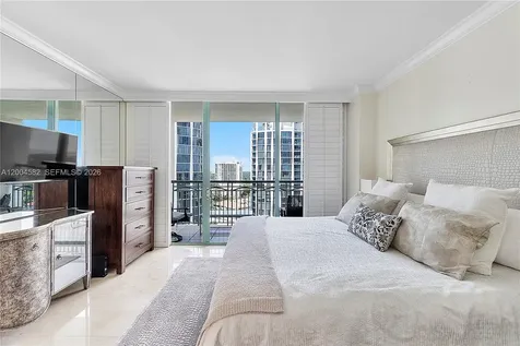 3350 SW 27th Avenue Miami FL 33133