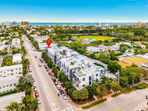 1030 15th Street Miami Beach FL 33139