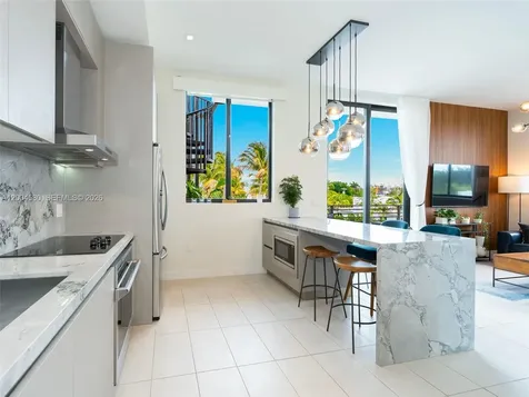 1030 15th Street Miami Beach FL 33139