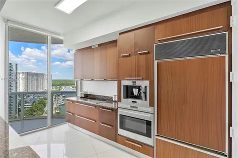 15811 Collins Avenue Sunny Isles Beach FL 33160