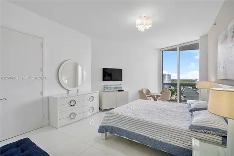 15811 Collins Avenue Sunny Isles Beach FL 33160
