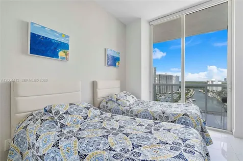 15811 Collins Avenue Sunny Isles Beach FL 33160