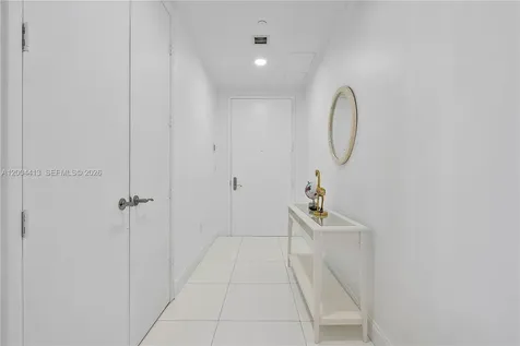 15811 Collins Avenue Sunny Isles Beach FL 33160