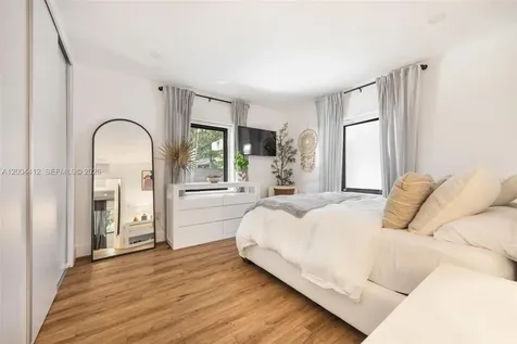 3775 S Le Jeune Road Miami FL 33146