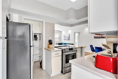 10000 E Bay Harbor Drive Bay Harbor Islands FL 33154