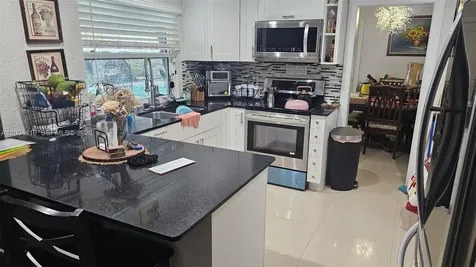 4105 NW 78th Way Coral Springs FL 33065