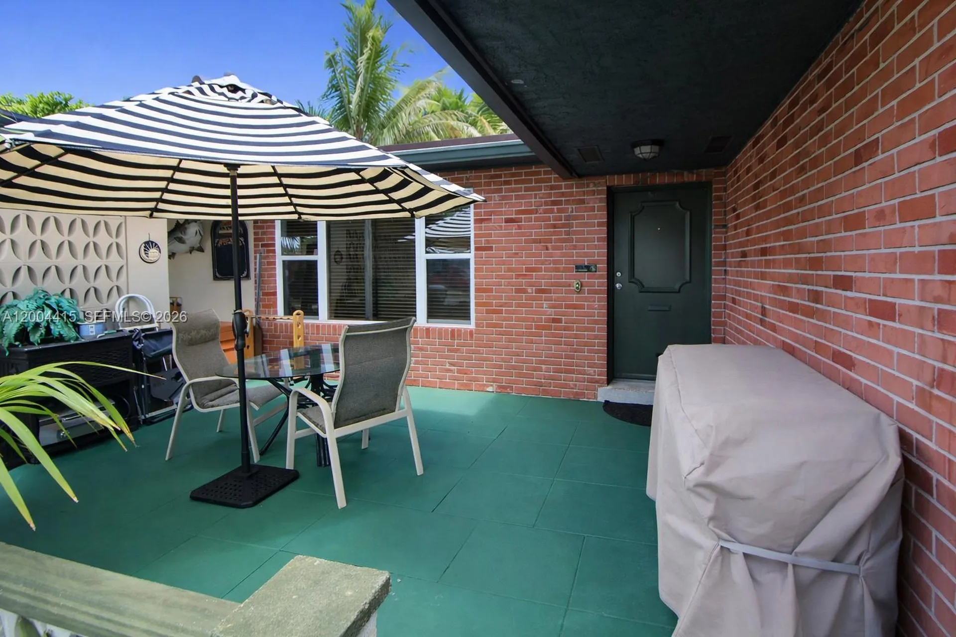 2048 SW 27th Avenue Fort Lauderdale FL 33312