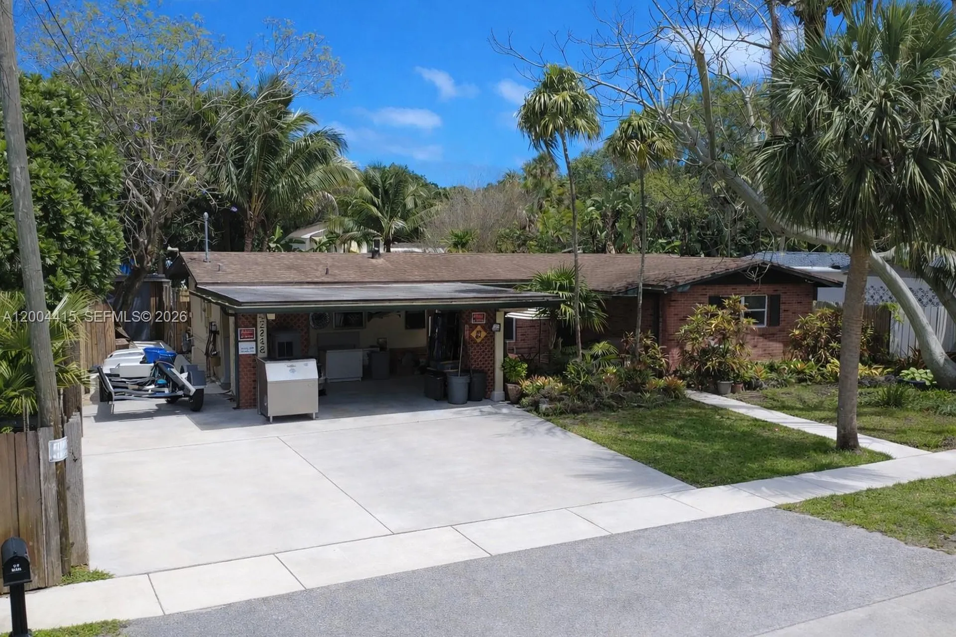 2048 SW 27th Avenue Fort Lauderdale FL 33312