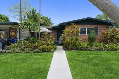 2048 SW 27th Avenue Fort Lauderdale FL 33312