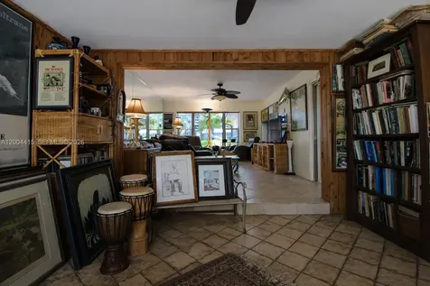 2048 SW 27th Avenue Fort Lauderdale FL 33312