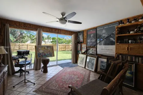 2048 SW 27th Avenue Fort Lauderdale FL 33312
