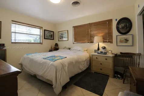2048 SW 27th Avenue Fort Lauderdale FL 33312