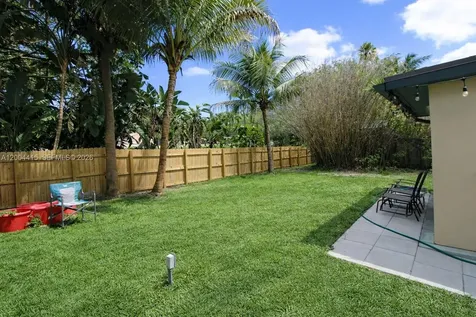 2048 SW 27th Avenue Fort Lauderdale FL 33312