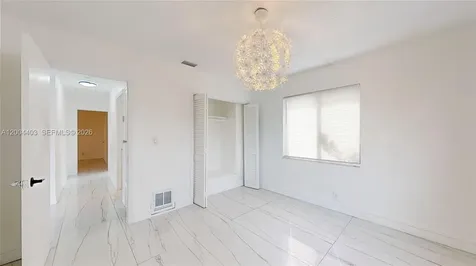 220 SW 8th Avenue Hallandale Beach FL 33009