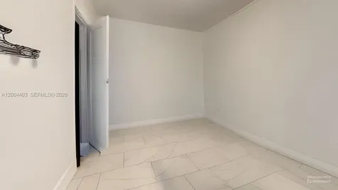 220 SW 8th Avenue Hallandale Beach FL 33009