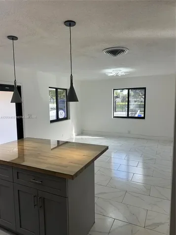 220 SW 8th Avenue Hallandale Beach FL 33009