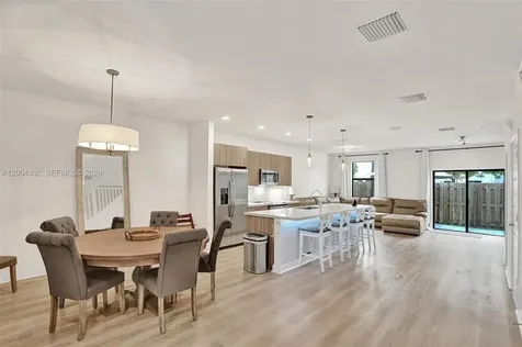 10437 NW 82nd Street Doral FL 33178
