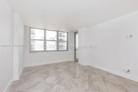 6039 Collins Avenue Miami Beach FL 33140