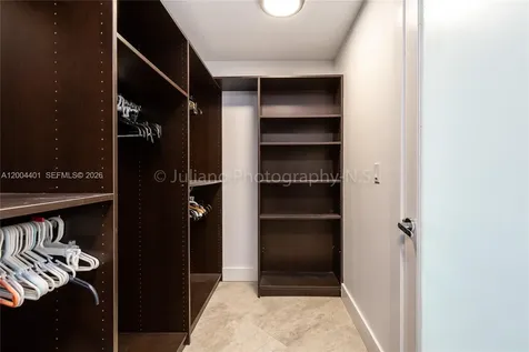 6039 Collins Avenue Miami Beach FL 33140