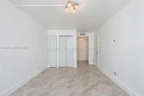 6039 Collins Avenue Miami Beach FL 33140