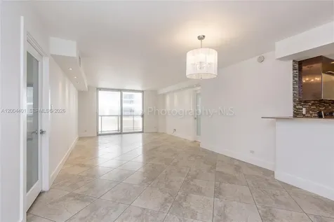 6039 Collins Avenue Miami Beach FL 33140