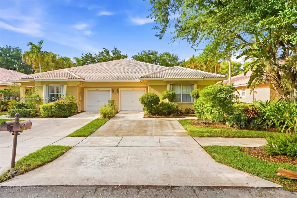 2513 Coral Trace Place Delray Beach FL 33445