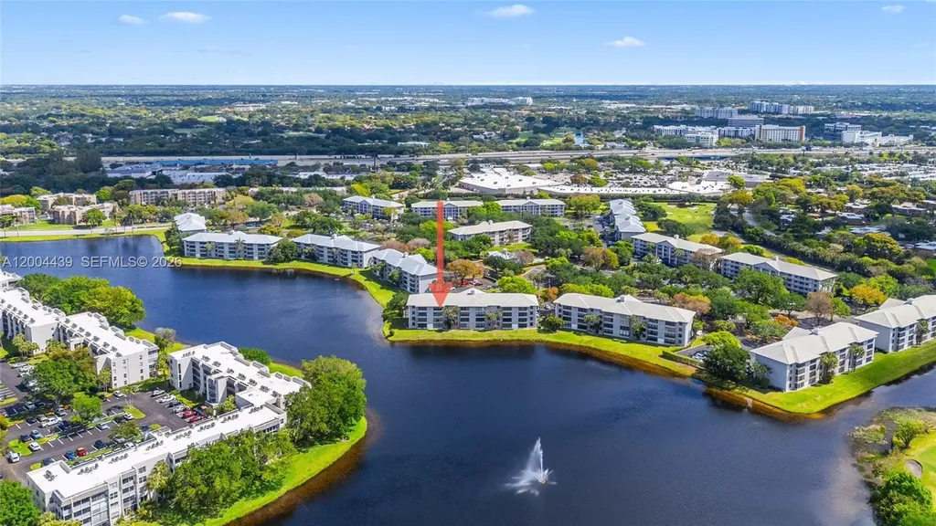 1524 Whitehall Drive Davie FL 33324