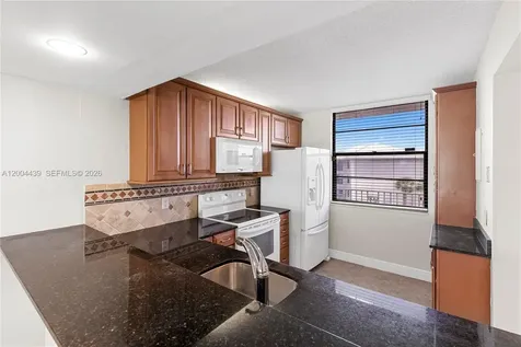 1524 Whitehall Drive Davie FL 33324