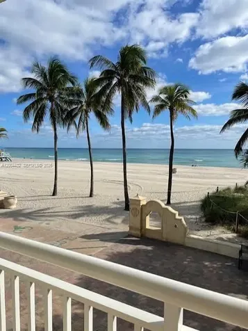 901 S Surf Road Hollywood FL 33019