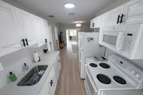 4396 SW 25th Terrace Dania Beach FL 33312