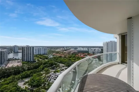 7000 Island Boulevard Aventura FL 33160