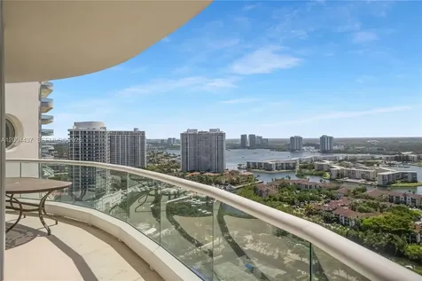 7000 Island Boulevard Aventura FL 33160