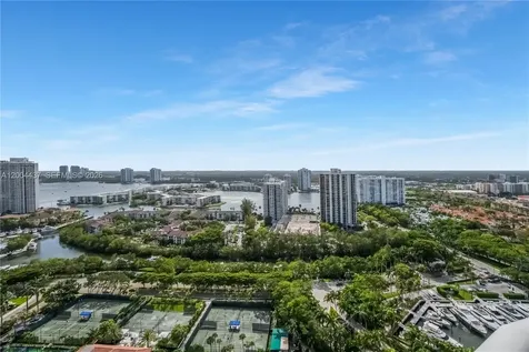 7000 Island Boulevard Aventura FL 33160