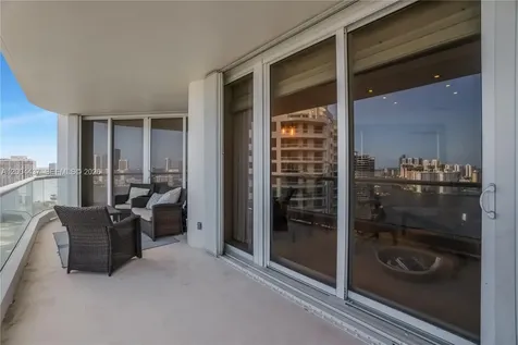 7000 Island Boulevard Aventura FL 33160