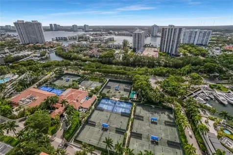 7000 Island Boulevard Aventura FL 33160