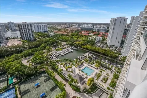 7000 Island Boulevard Aventura FL 33160