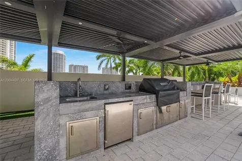 7000 Island Boulevard Aventura FL 33160
