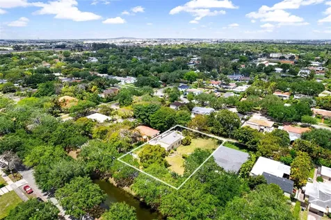 57 N Melrose Drive Miami Springs FL 33166