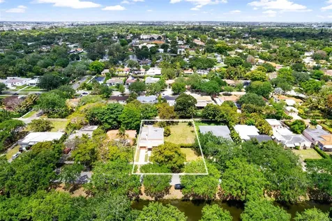 57 N Melrose Drive Miami Springs FL 33166