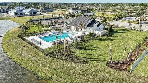 597 SE Ranch Oak Circle Port St. Lucie FL 34984