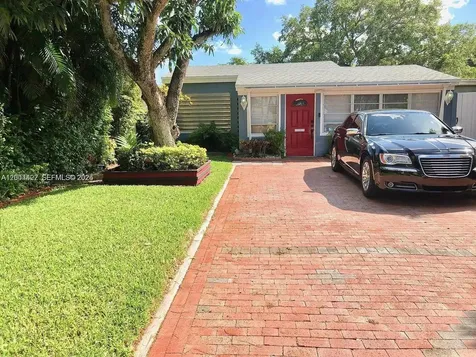 2140 NE 180th Street North Miami Beach FL 33162