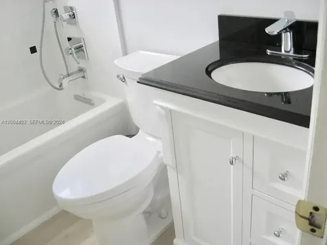 2140 NE 180th Street North Miami Beach FL 33162