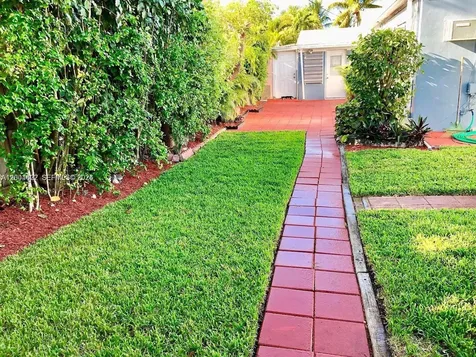 2140 NE 180th Street North Miami Beach FL 33162