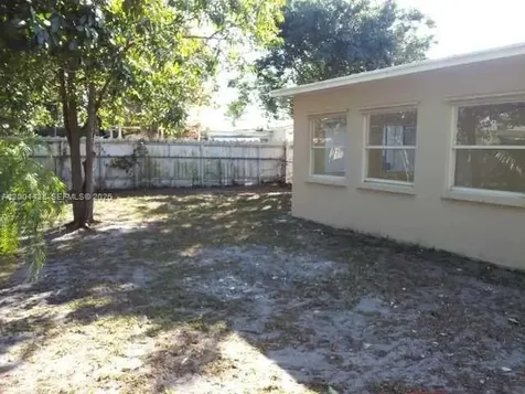 5970 NW 42nd Terrace North Lauderdale FL 33319