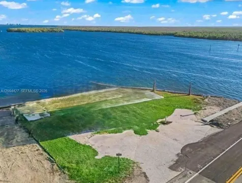 4767 Pine Island Road NW Matlacha FL 33993
