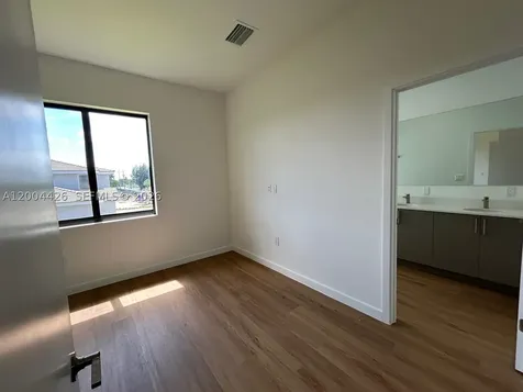 12556 SW 194th Street Miami FL 33177