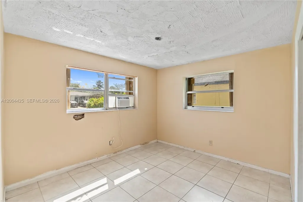 723 NW 15th Terrace Fort Lauderdale FL 33311
